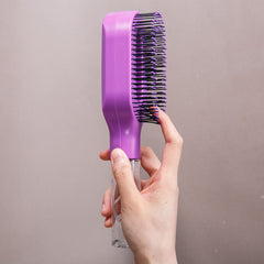 2-in-1 Feinsprüh-Haarbürste, nachfüllbarer Wasser-Hydratations-Entwirrkamm, borstenlose Anti-Frizz Massage-Haarbürste, antistatisches tragbares Haarstyling-Tool für trockenes, krauses, lockiges Haar zur Volumenbildung